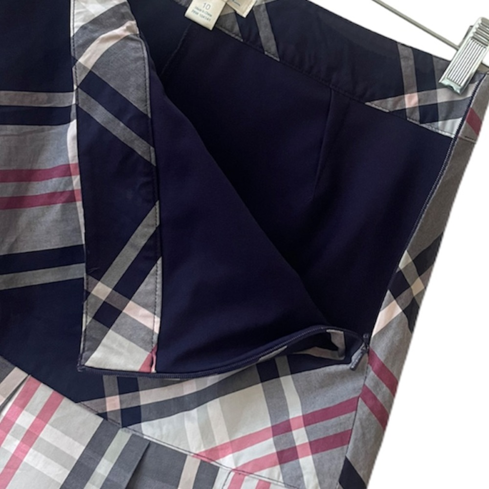Golf Tennis Skort Skirt Limited Edition Embroidered Breast Cancer Emblem Size 10 - Picture 9 of 16